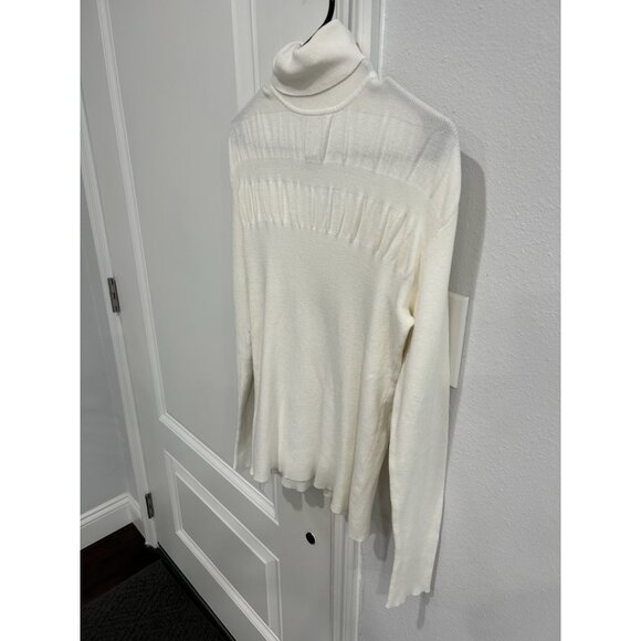 Vintage Cache Turtleneck Pullover Sweater White Size Large Rayon Knit Cozy - Picture 3 of 9